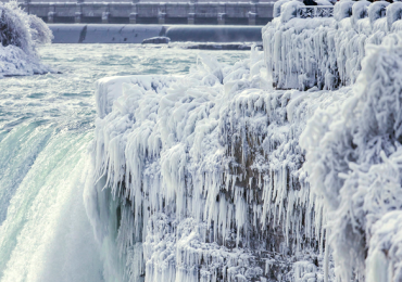 Cataratas del Niágara congelan