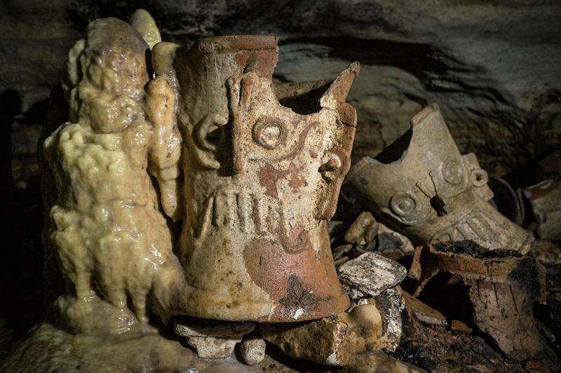 Chichén Itzá Cueva Balamkú