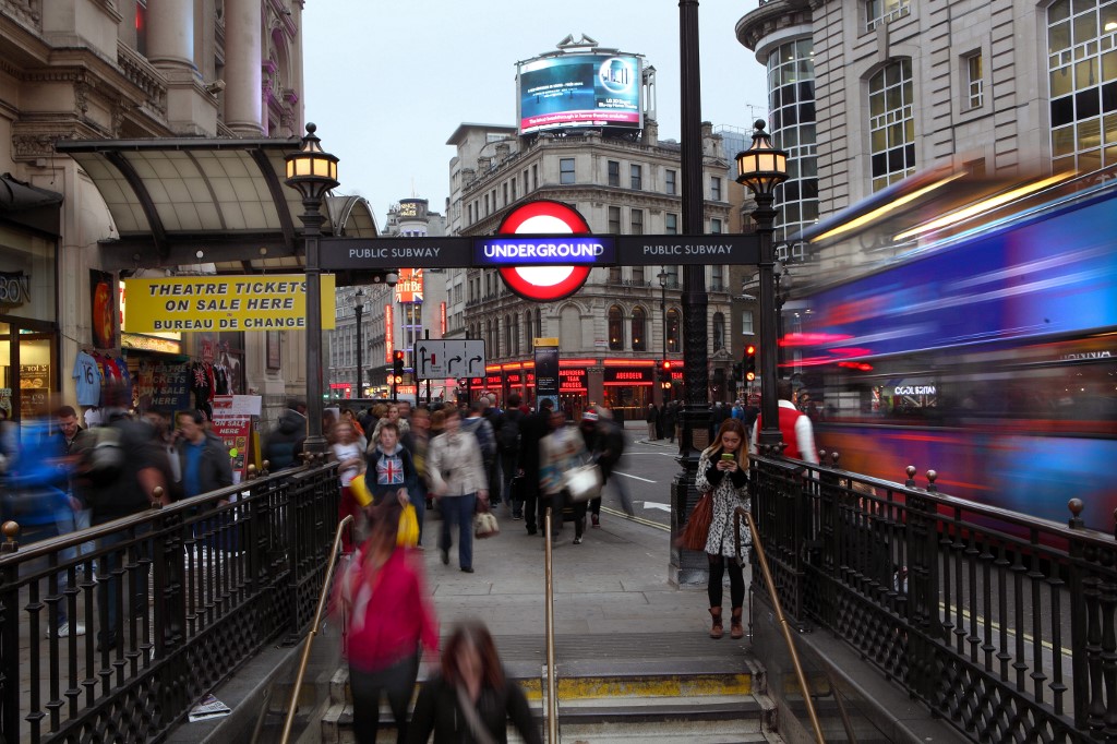 Así son las estaciones abandonadas del metro de Londres | National  Geographic en Español