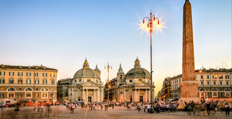 Piazza del popolo Roma Italia