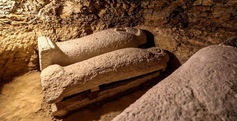 Hallan en Egipto tumbas de sacerdotes de los dioses Thot y Horus de hace  3,000 años | National Geographic en Español