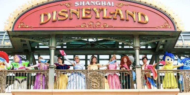 Disneyland de Shanghái Mickey Minnie princesas