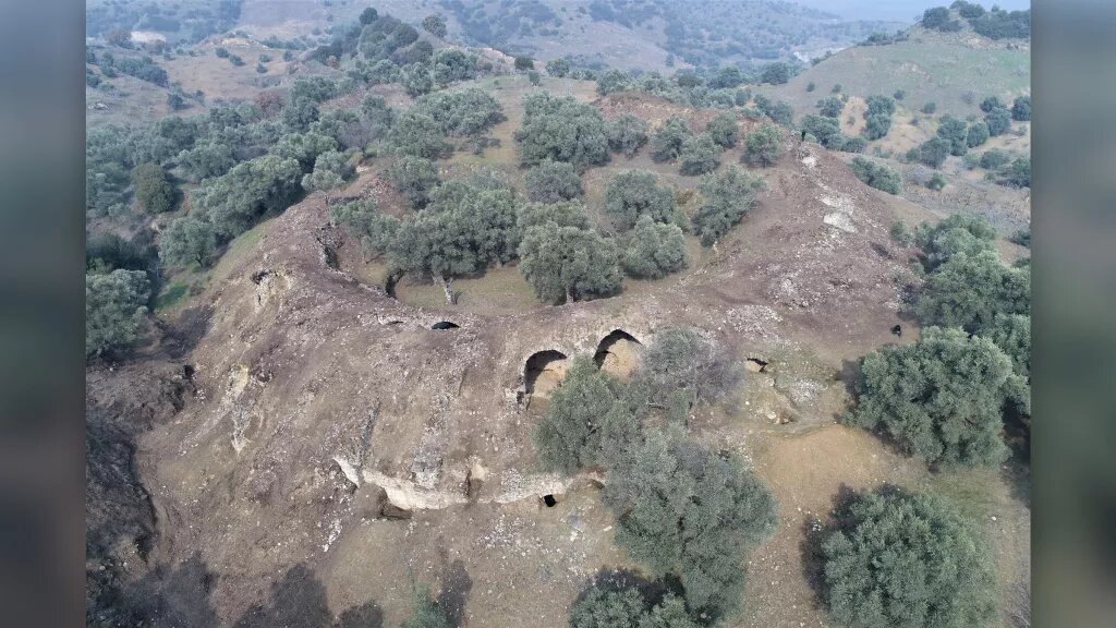 Descubren un coliseo romano que se mantuvo enterrado durante 1,800 años |  National Geographic en Español