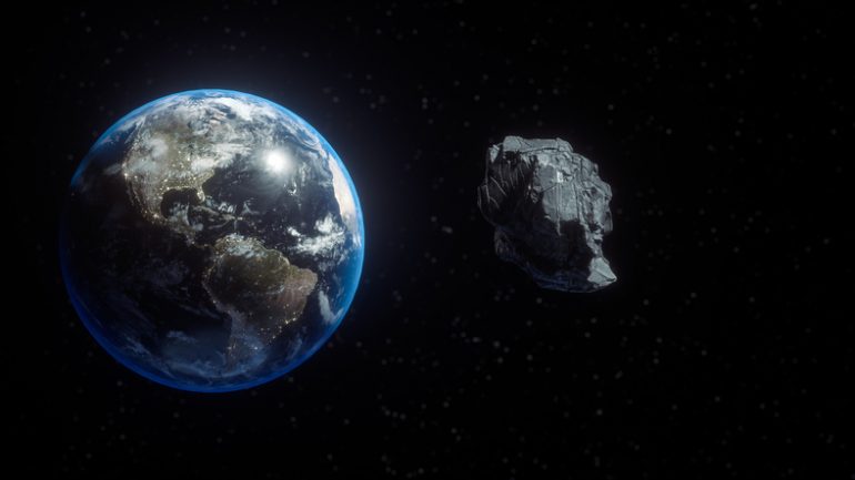 asteroide del tamaño de la torre eiffel