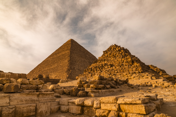 alineación pirámides de Egipto