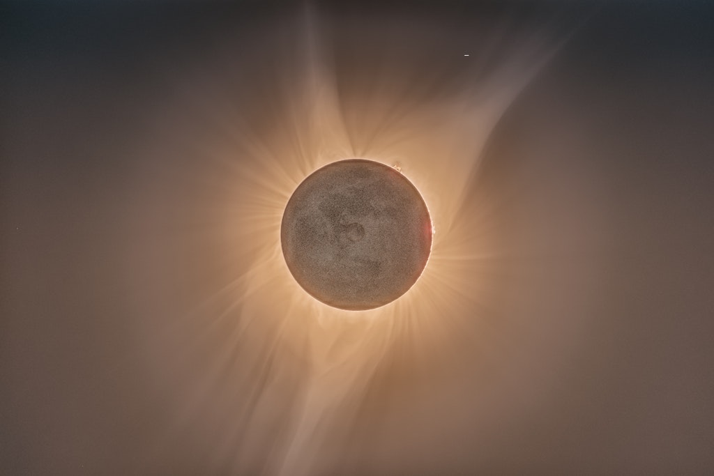 eclipse total solar 2024