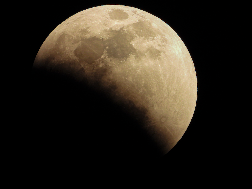 eclipse total lunar